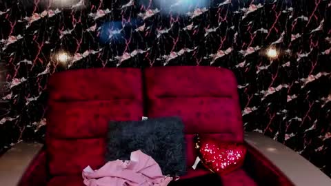 Snapshot of lila_horney chatting on 5, 4, 2026 Lila online show from 5, 4, 2026