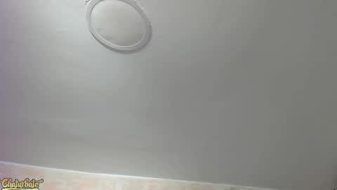 lila bailey  online show from 23, 9, 2025