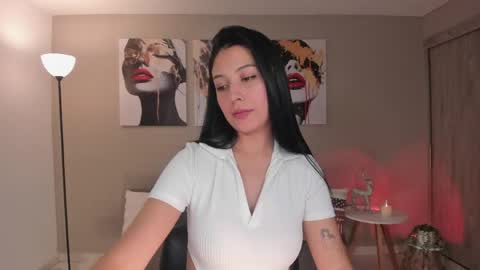 Snapshot of lilawest chatting on 14, 5, 2026 Lila West online show from 14, 5, 2026