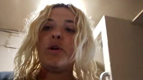 Snapshot of lilbabypoundcakes chatting on 10, 3, 2025 your dream girl online show from 10, 3, 2025