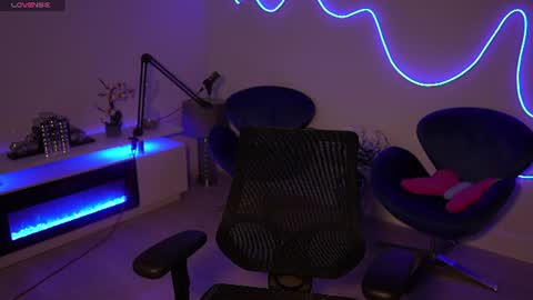 Rebecca online show from 23, 6, 2026