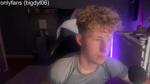 lildyl06 online show from 19, 4, 2026