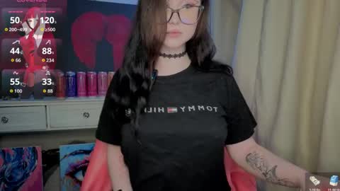 Nika and Lori online show from 10, 4, 2026