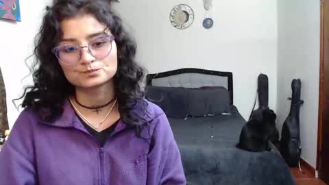 lili_clan online show from 17, 9, 2025