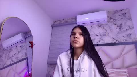 Lily online show from 4, 4, 2026