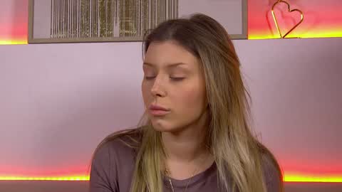 Snapshot of liliabianca chatting on 24, 1, 2025 Mia online show from 24, 1, 2025