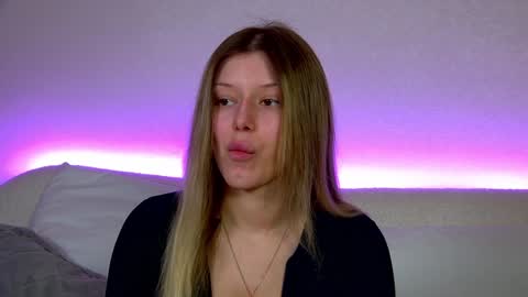 Snapshot of liliabianca chatting on 28, 1, 2025 Mia online show from 28, 1, 2025