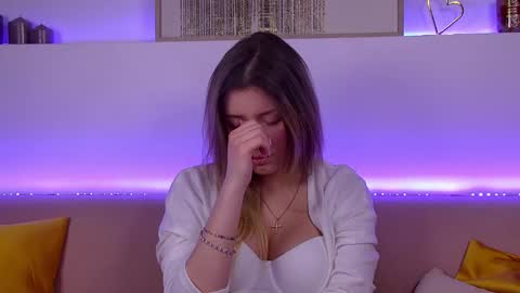 Snapshot of liliabianca chatting on 3, 2, 2025 Mia online show from 3, 2, 2025