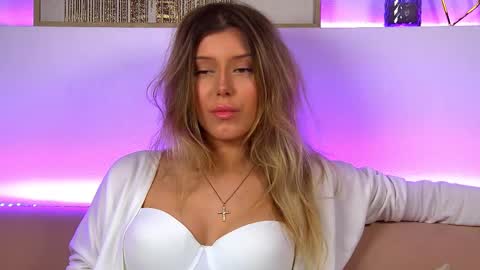 Snapshot of liliabianca chatting on 10, 2, 2025 Mia online show from 10, 2, 2025