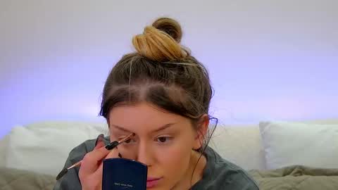 Snapshot of liliabianca chatting on 22, 2, 2025 Mia online show from 22, 2, 2025