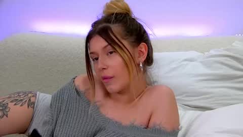 Snapshot of liliabianca chatting on 3, 3, 2025 Mia online show from 3, 3, 2025