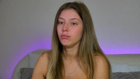 Snapshot of liliabianca chatting on 11, 9, 2025 Mia online show from 11, 9, 2025