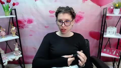 lilianashine online show from 31, 5, 2026