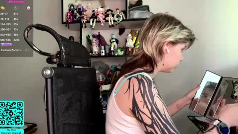 Snapshot of liliandaniels chatting on 20, 5, 2026 Lilian online show from 20, 5, 2026