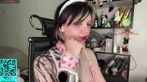 Snapshot of liliandaniels chatting on 17, 6, 2026 Lilian online show from 17, 6, 2026