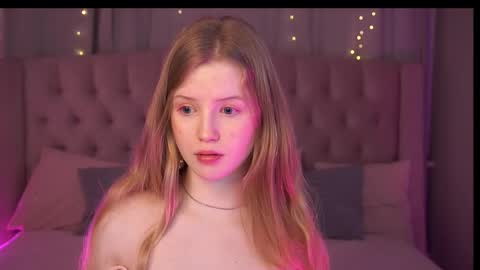 Lilian online show from 23, 11, 2025