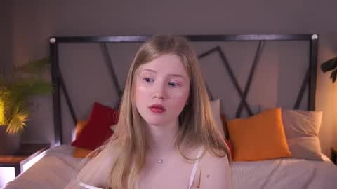 Lilian online show from 30, 11, 2025