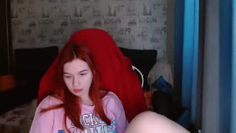 liliawoolf online show from 24, 2, 2025