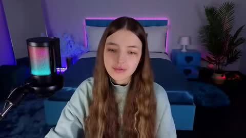 Lili Bakery online show from 11, 11, 2025