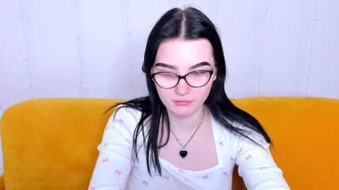 Snapshot of lilibethxx chatting on 8, 12, 2024 lilibethxx online show from 8, 12, 2024