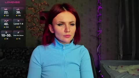 Snapshot of lilie_brown chatting on 14, 10, 2025 Lilie online show from 14, 10, 2025