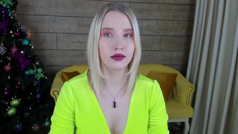 Snapshot of lililinn chatting on 21, 12, 2024 LiliLinn online show from 21, 12, 2024