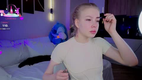 lililok101 online show from 6, 4, 2026