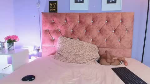 lilirousee online show from 29, 5, 2026