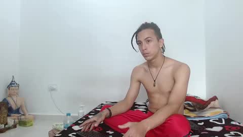 Snapshot of lilith_and_marcusblain chatting on 11, 3, 2025 Lili Marcus online show from 11, 3, 2025