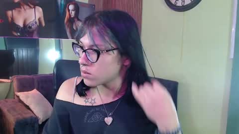 lilith  online show from 17, 4, 2026