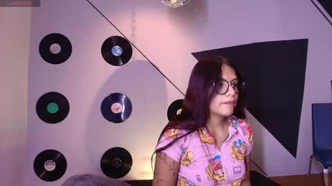 Lilith and Khloe  online show from 14, 4, 2026