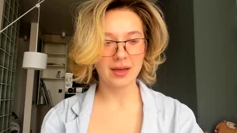 Snapshot of lilith_lutherlow chatting on 26, 3, 2026 lilith online show from 26, 3, 2026