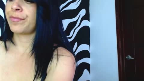 Snapshot of lilith_luv_ chatting on 16, 2, 2025 kata online show from 16, 2, 2025