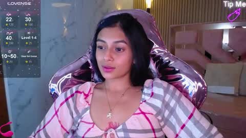 Snapshot of lilith_petit_sub chatting on 29, 1, 2025 Lilith online show from 29, 1, 2025