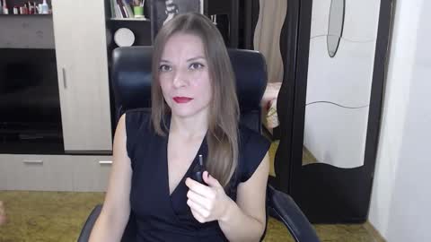 lilith small21 online show from 27, 10, 2025