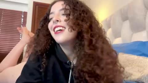 Snapshot of lilithdoeyes chatting on 13, 3, 2026 Lilith online show from 13, 3, 2026