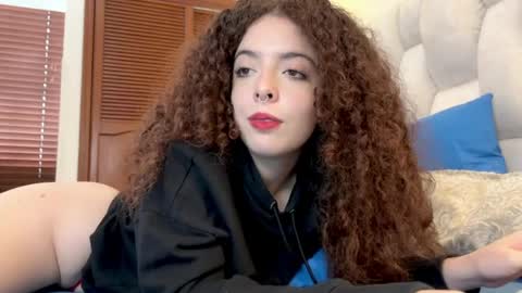 Snapshot of lilithdoeyes chatting on 31, 3, 2026 Lilith online show from 31, 3, 2026