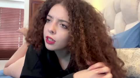 Snapshot of lilithdoeyes chatting on 2, 4, 2026 Lilith online show from 2, 4, 2026