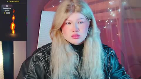 LilithNelson online show from 19, 4, 2026