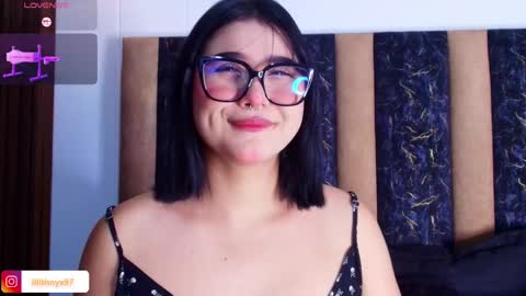 lilithnyx_x online show from 18, 5, 2026