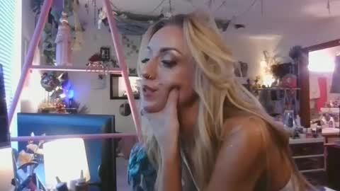 Snapshot of lilithohfish chatting on 26, 9, 2025 Lilithohfish online show from 26, 9, 2025