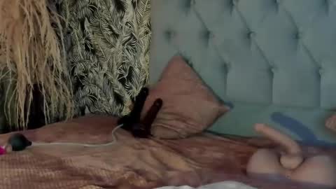 lilithsabeth online show from 5, 3, 2025