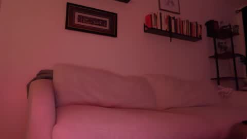 Snapshot of liljbby chatting on 28, 7, 2026 Jay please help me reach 50 thumbs up online show from 28, 7, 2026