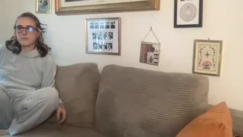 Snapshot of lill_daddysgirl chatting on 17, 11, 2025 lilldaddysgirl online show from 17, 11, 2025