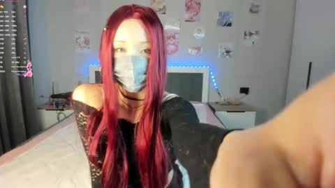 Snapshot of lilla_kiem chatting on 20, 2, 2026 Chaerin online show from 20, 2, 2026