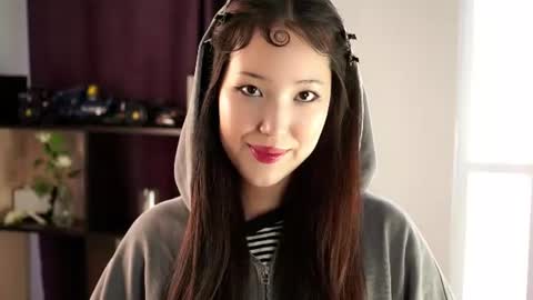 Snapshot of lillie_sun chatting on 16, 6, 2026 lillie_sun online show from 16, 6, 2026