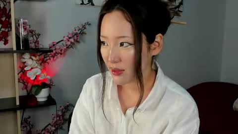 Snapshot of lillie_sun chatting on 21, 6, 2026 lillie_sun online show from 21, 6, 2026