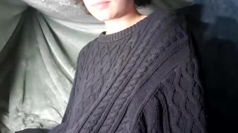 Snapshot of lilly49547 chatting on 12, 12, 2024 Lilly online show from 12, 12, 2024