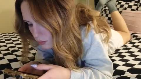 lilly_adams88 online show from 27, 5, 2026