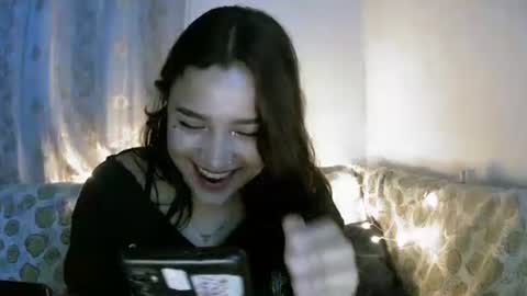 Sey - Lilly  online show from 8, 1, 2026